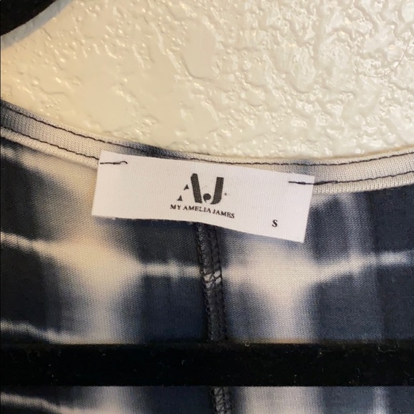 Fun and funky tie dye tunic! - Picture 3 of 3